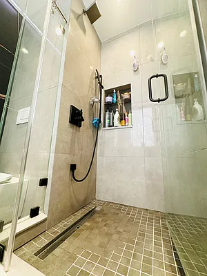 Rented by J Misrahi Realty Corp | media 20