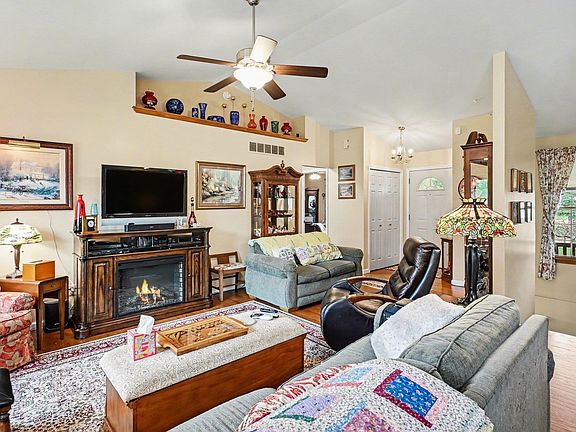 3rd image of 58438 Westleaf Manor Blvd