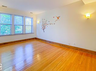 3253 W Barry Ave #3, Chicago, IL 60618