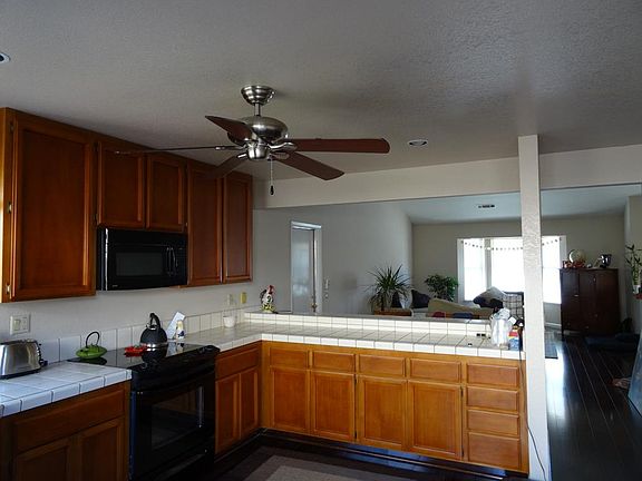 2nd image of 3866 Olivebranch Ln