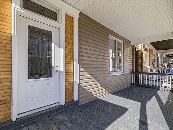 3rd image of 3707 Atkins St