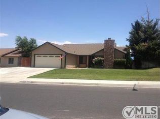 15061 Whitekirk Dr, Victorville, CA 92394