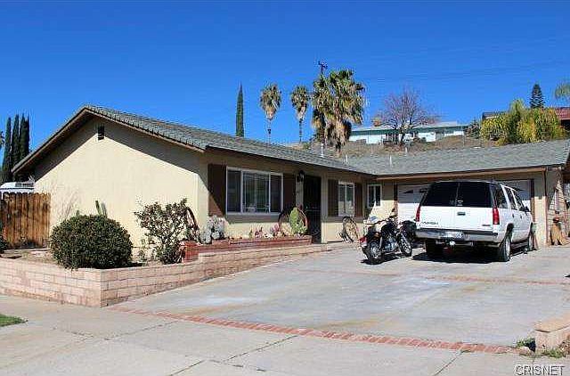 2nd image of 19831 Steinway St