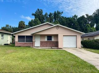 321 Lake McCoy Dr, Apopka, FL 32712