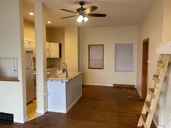 70 E 7th St, Oswego, NY 13126