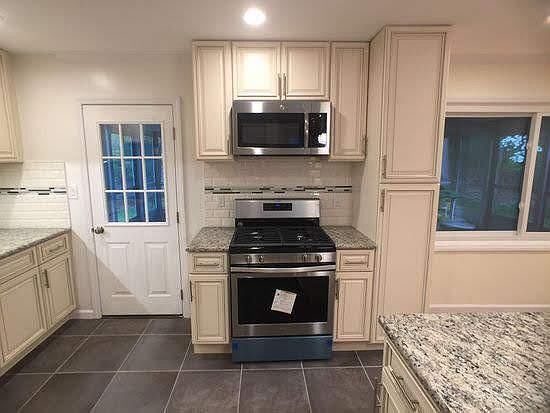 5th image of 20 Fellswood Dr