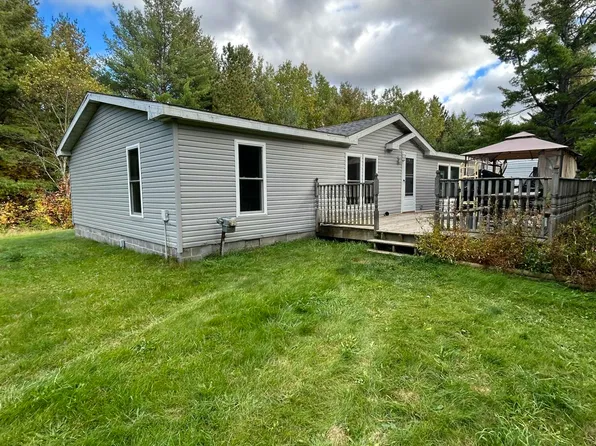 21229 Stewart Beach Hwy, Onaway, MI 49765