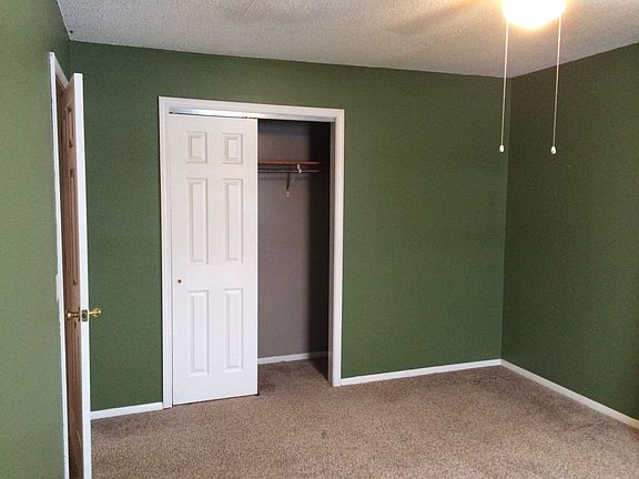 Bedroom on back side, closet view
