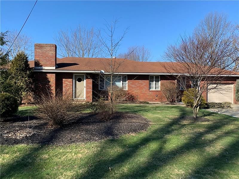 1st image of 230 S Crescent Dr