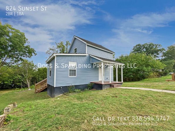 824 Sunset St