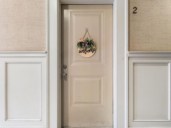 3rd image of 255 Laird Ave APT 2