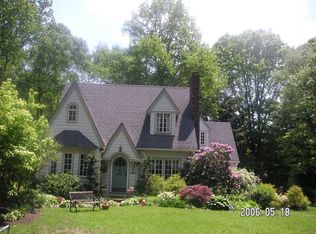 65 Orchard St, Red Bank, NJ 07701