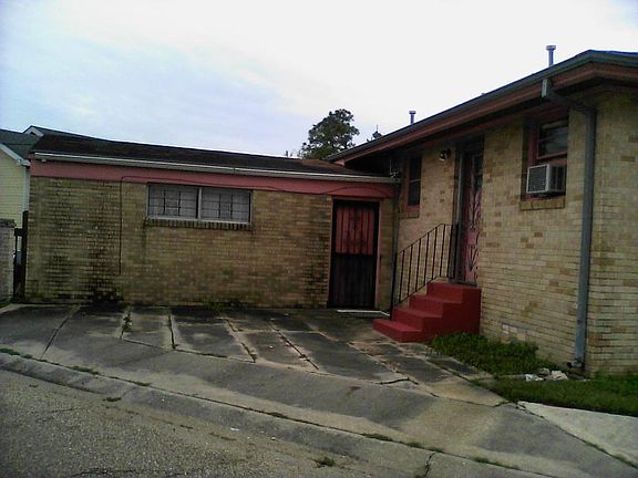 2nd image of 3741 Republic St
