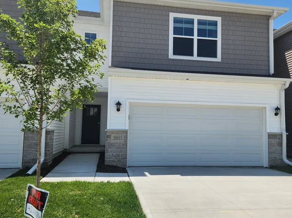 20511 Margo St, Gretna, NE 68136