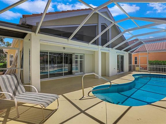 4th image of 285 Sabal Lake Dr