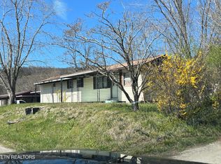 318 W Eblen St, Rockwood, TN 37854