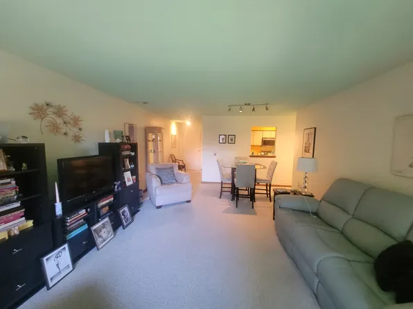 5615 Baronswood Cir APT 203, Toledo, OH 43615