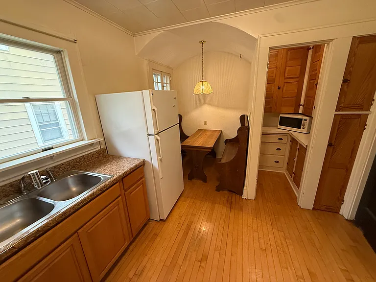 1029 Ackerman Ave #2 — Photo 15