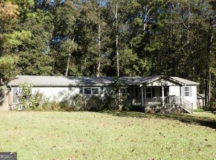 7012 Blueberry Rdg SE, Acworth, GA 30102