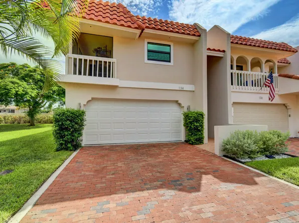134 Harbor Circle, Delray Beach, FL 33483