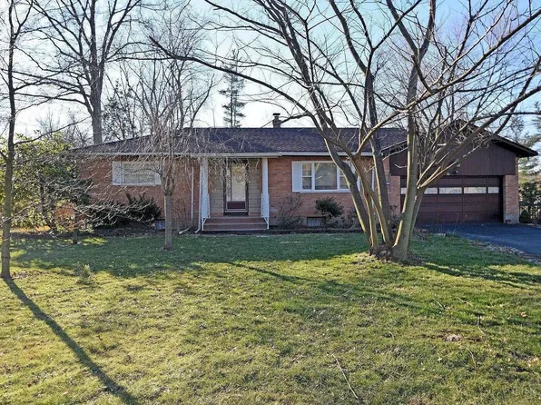 83 Amelia Olive Branch Rd, Amelia, OH 45102
