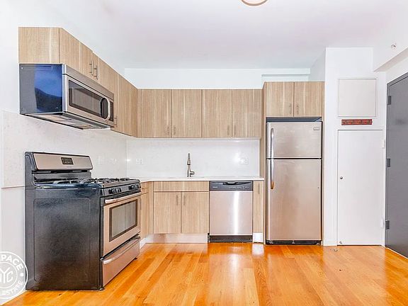3rd image of 618 Bushwick Ave APT 522