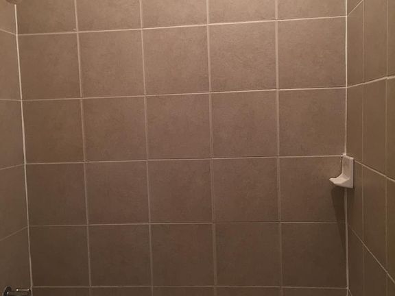 3rd image of 11306 Jamaica Ave Floor 2