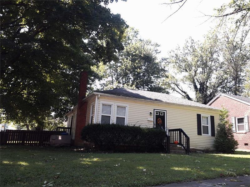 1st image of 600 Sheridan Dr