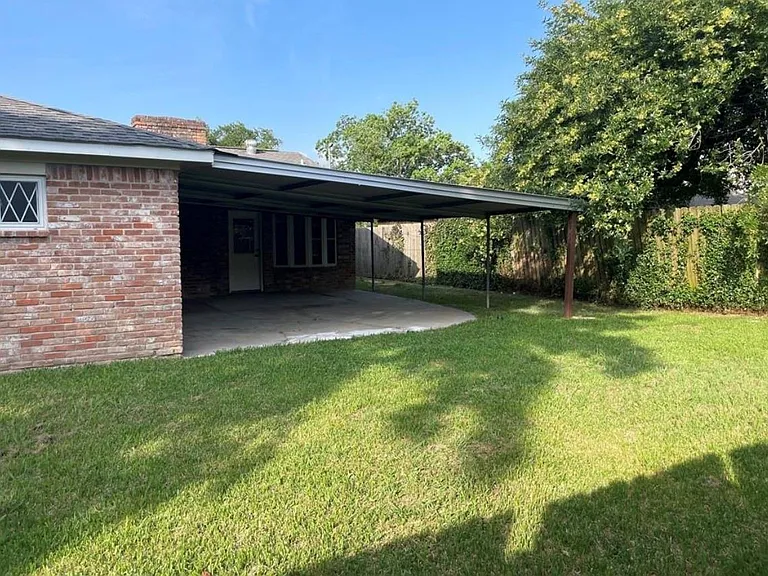 10902 Sagepark Ln — Photo 2