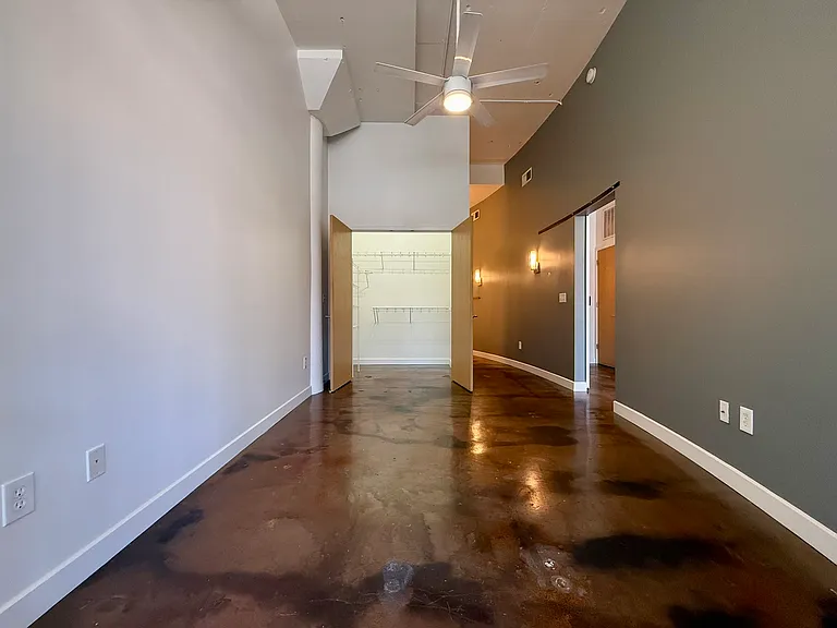 Central Park Lofts — Photo 55