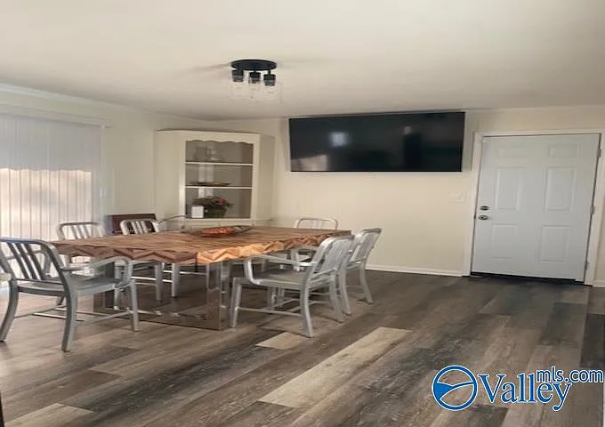 3203 Dyas Dr NW — Photo 8