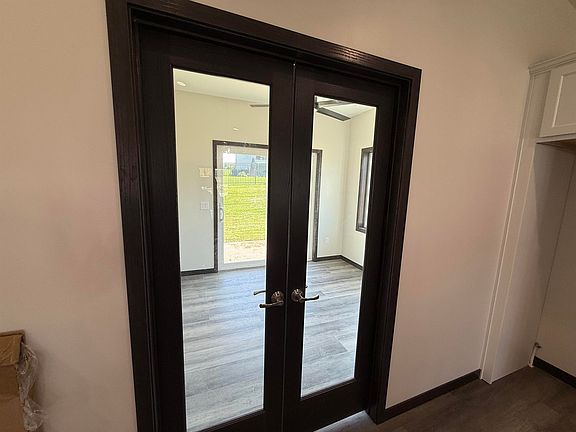 5th image of 3307 Stonebrook Ln