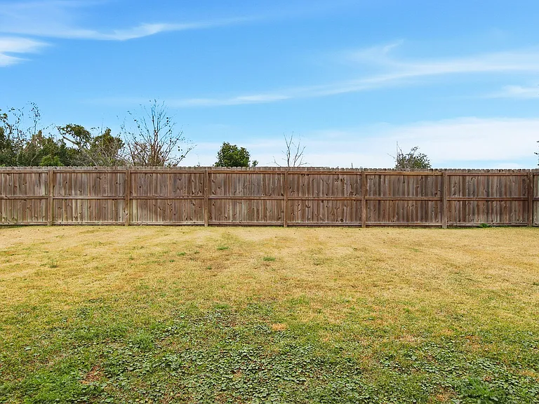 2637 Outlaws Way — Photo 45