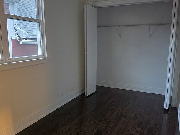 5th image of 151 E 23rd St