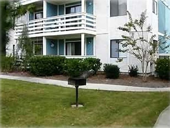 8B first floor deck.