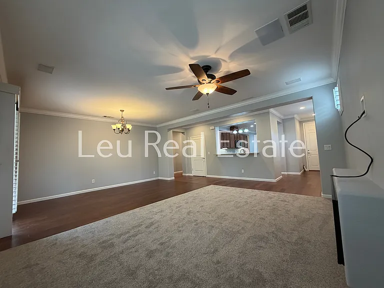 7424 Foxburgh Ct — Photo 6