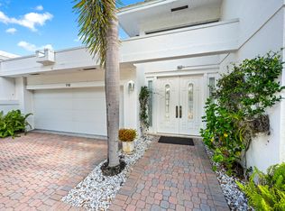 114 Waters Edge Dr, Jupiter, FL 33477