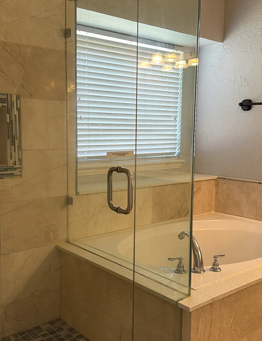 3 bed, 2091 sqft, $2,800 — Photo 4