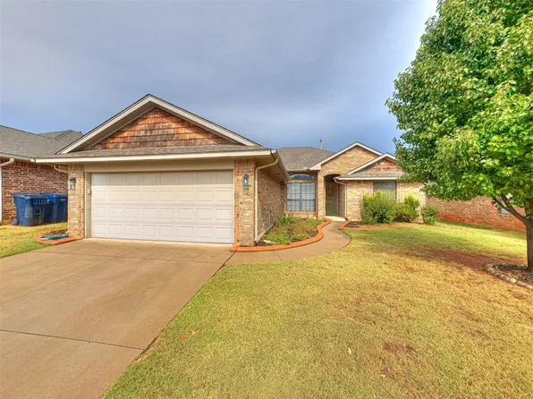 5013 NW 163rd St, Edmond, OK 73013