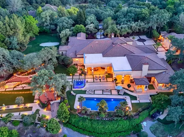 5687 Ridge Park Dr, Loomis, CA 95650