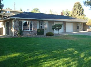 642 Thompson Dr, Sunnyside, WA