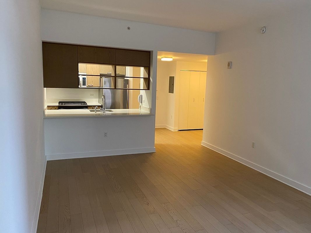 1-50-50th-ave-640-long-island-city-ny-11101-zillow