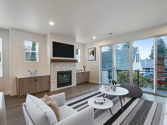 Optionally furnished common areas! Common areas can come beautifully furnished by our in-house design team for an additional fee.