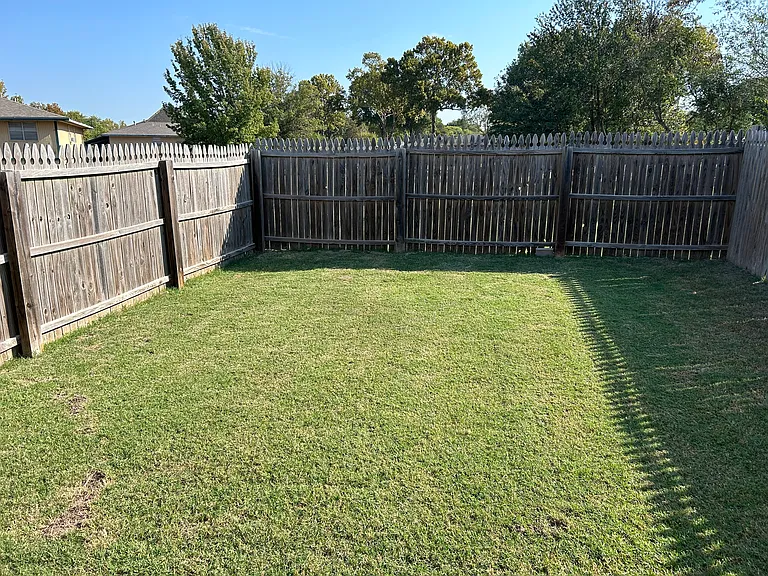 2700 Kimberlea Dr — Photo 27