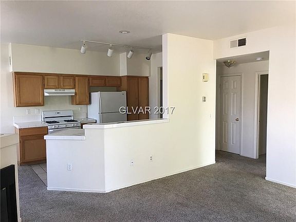 5th image of 8501 W University Ave Unit 2004