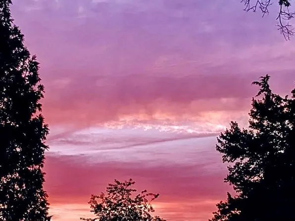 105 Twitchgrass Road, Trumbull, CT 06611