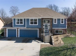 6987 141st St, Basehor, KS 66007