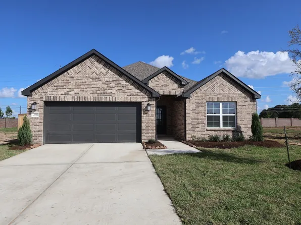 2211 Lone Bronco Blvd, Rosenberg, TX 77471