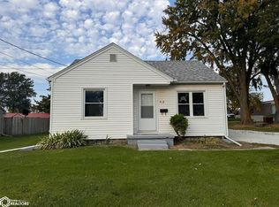 412 McPherson St, Osceola, IA 50213