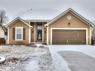 9702 NW 87th Ter, Kansas City, MO 64153